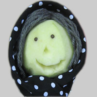 wrap cloth around granny